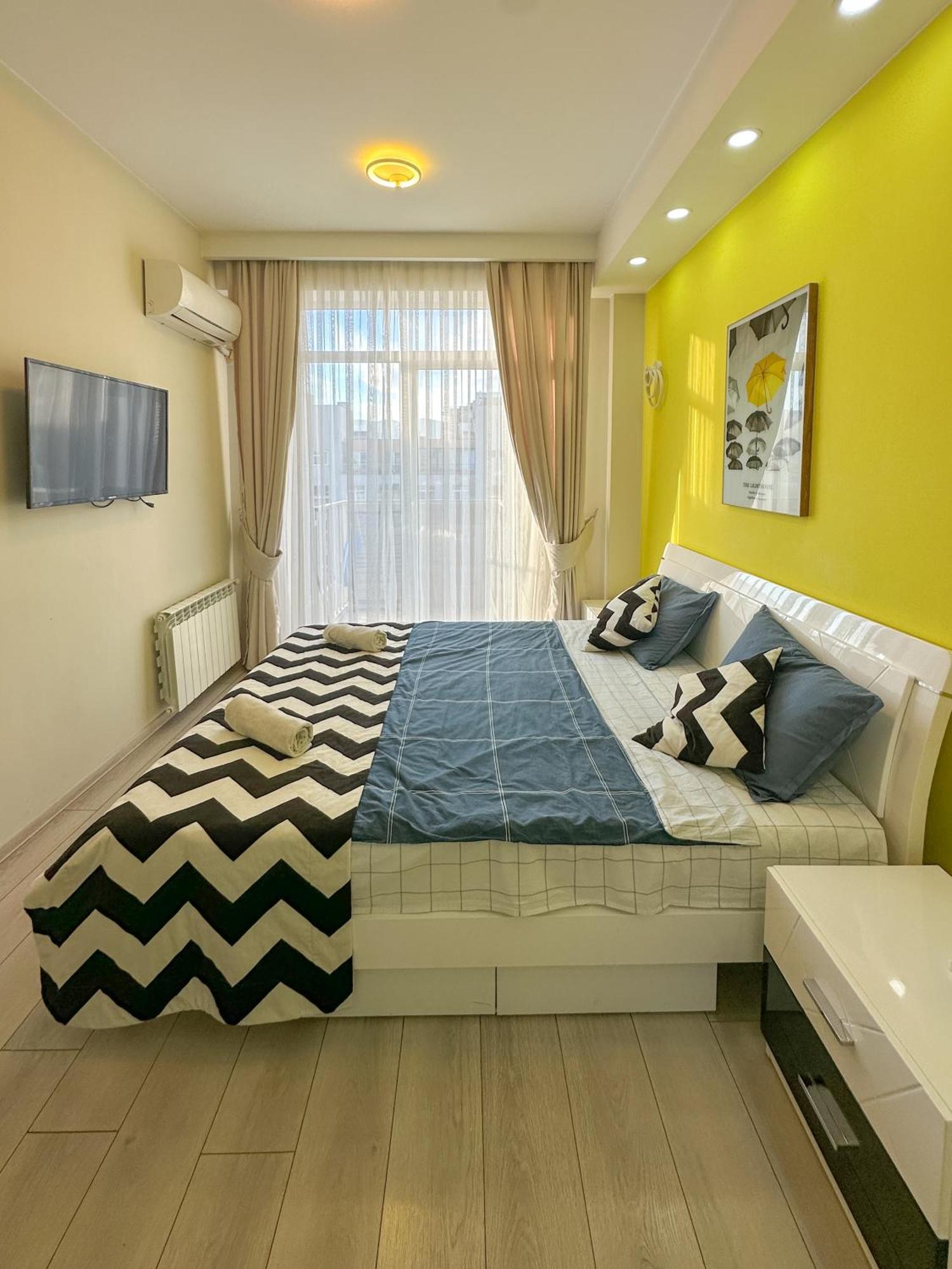 Apartments With View Tbilisi ภายนอก รูปภาพ