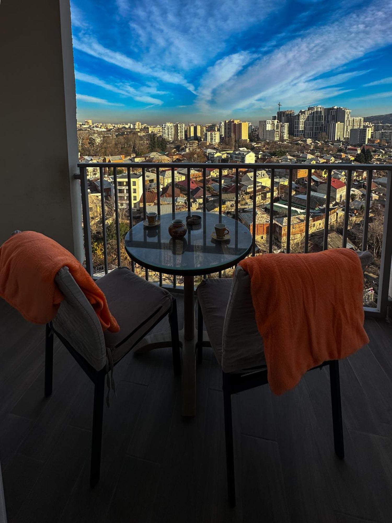 Apartments With View Tbilisi ภายนอก รูปภาพ
